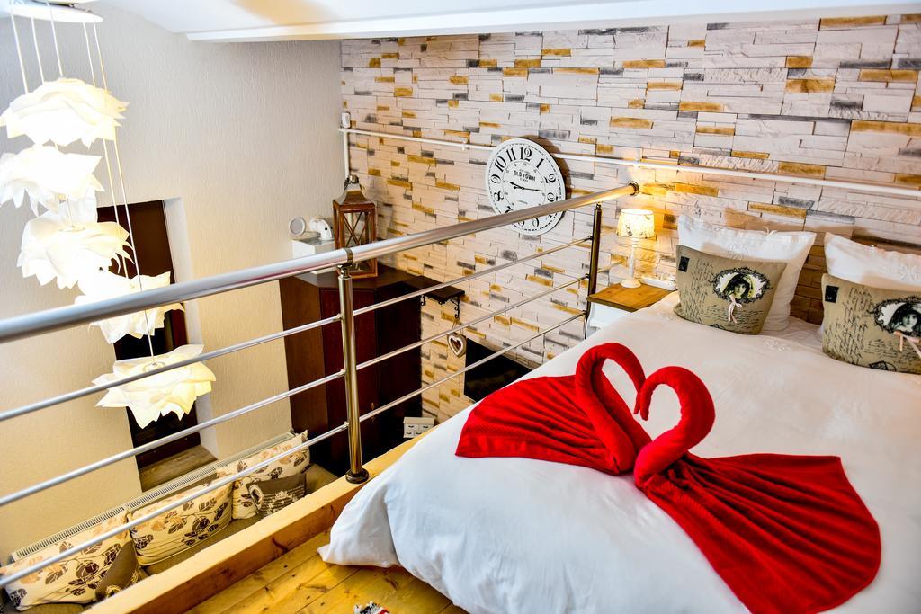 Appartement Duplex Alexander à Braşov Extérieur photo